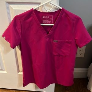 FIGS Catarina One-Pocket Top + High-waisted Zamora Pant